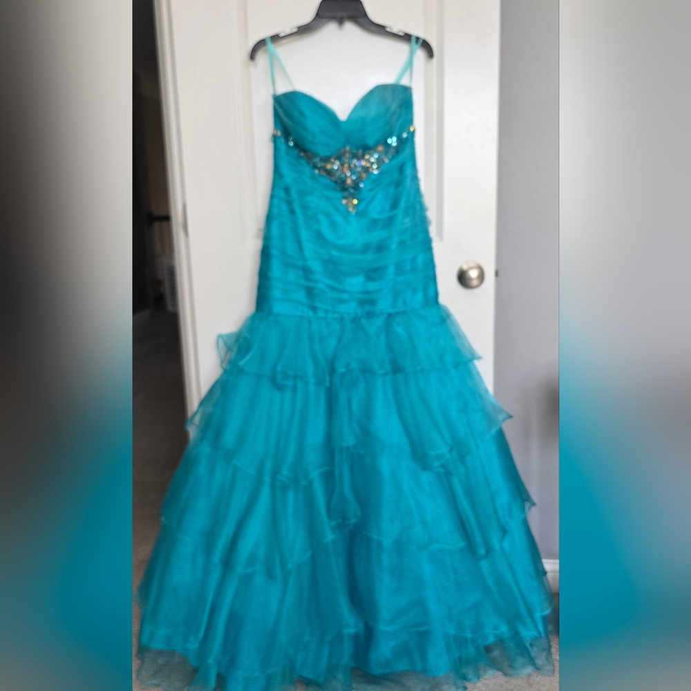Teal Prom Dress Size 8 Mermaid Ruffle Formal Gown Lace Up Back